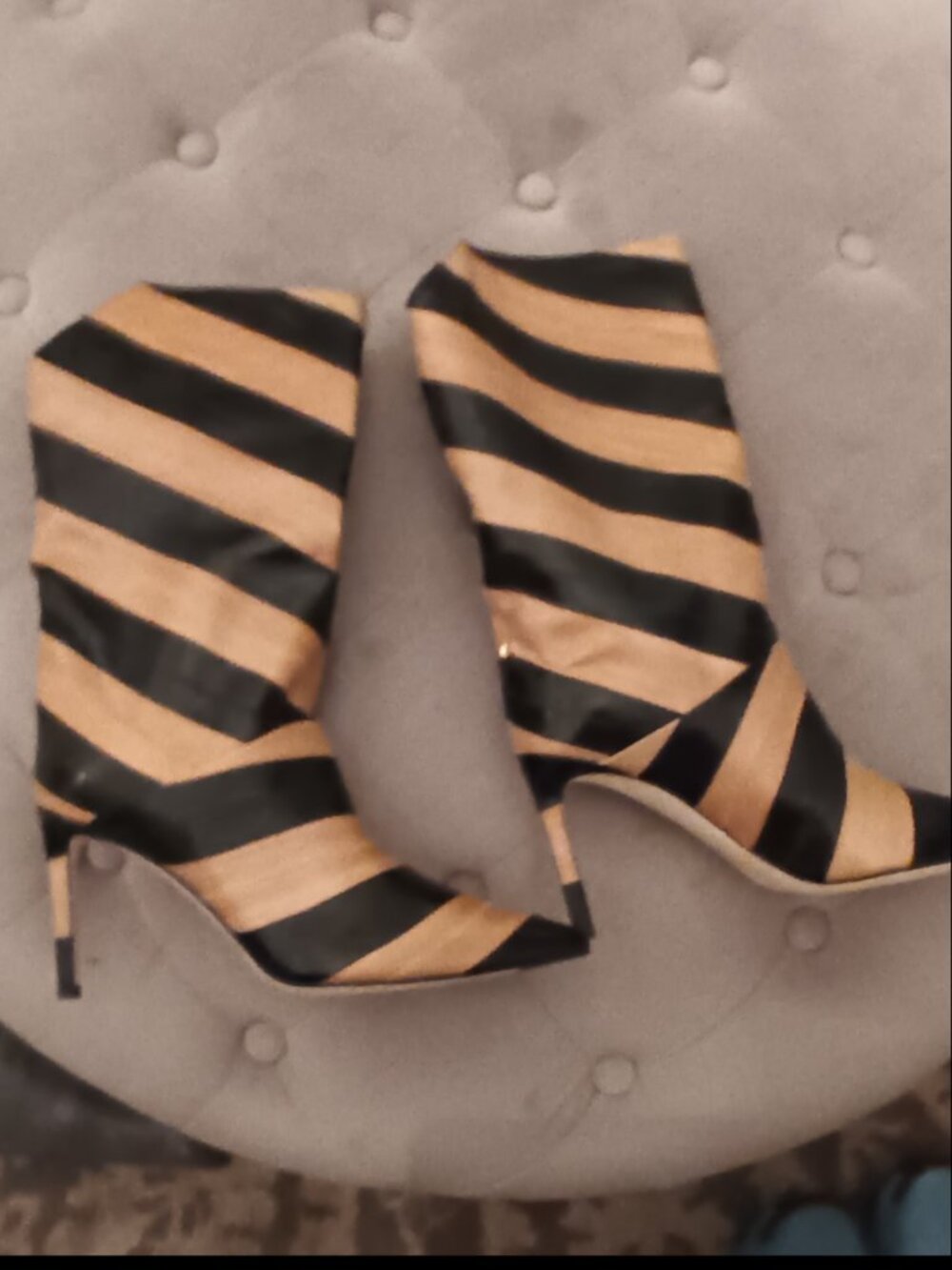 Jimmy Choo - Picture 4 of 4